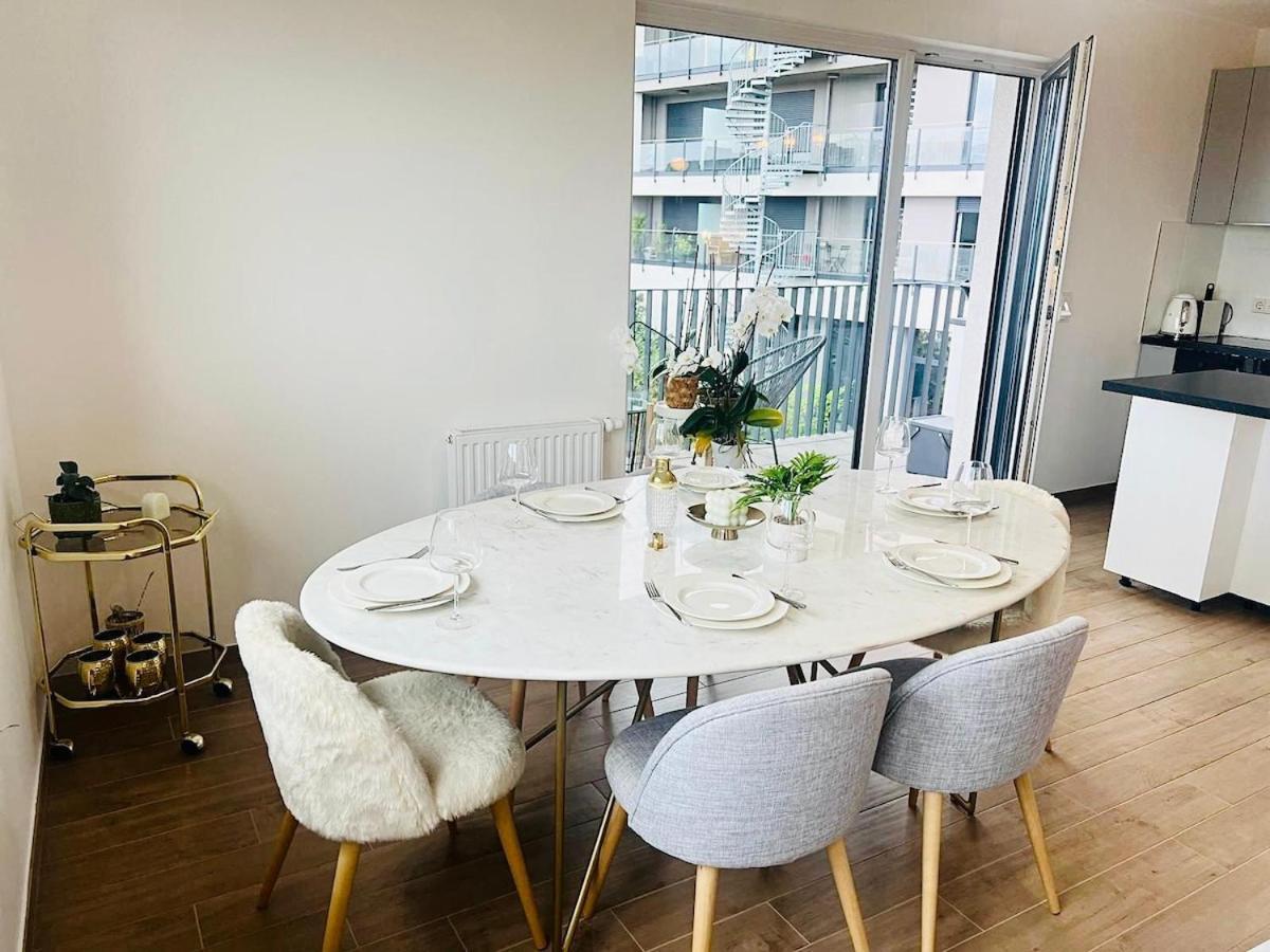Appartement Cosy 2 Bedrooms *